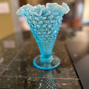 Vintage Fenton Blue Opalescent Hobnail Vase 8” Ruffled Edge